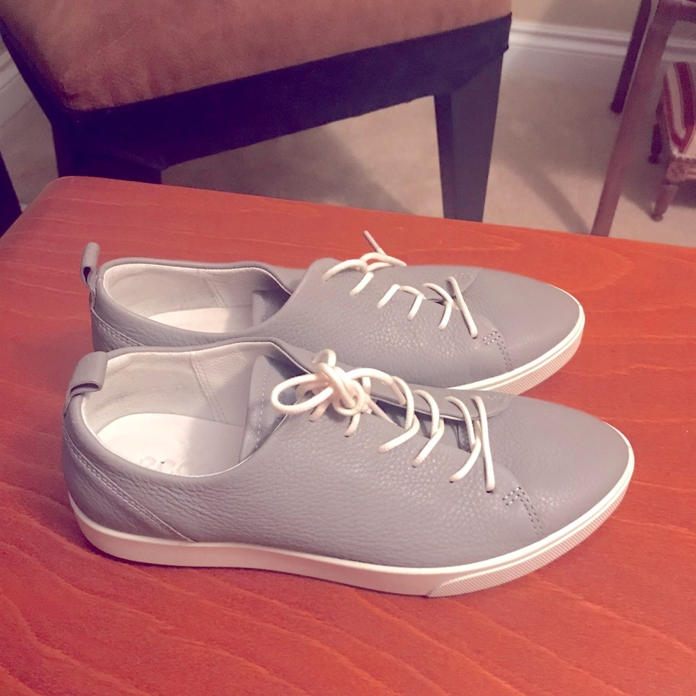 ECCO Gray Leather Women Sneakers